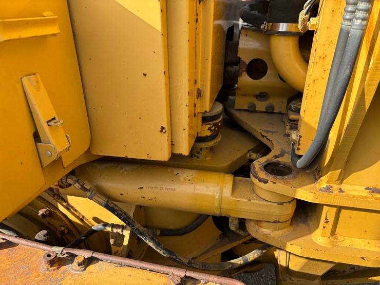 1999-caterpillar-163h-vhp-image-69