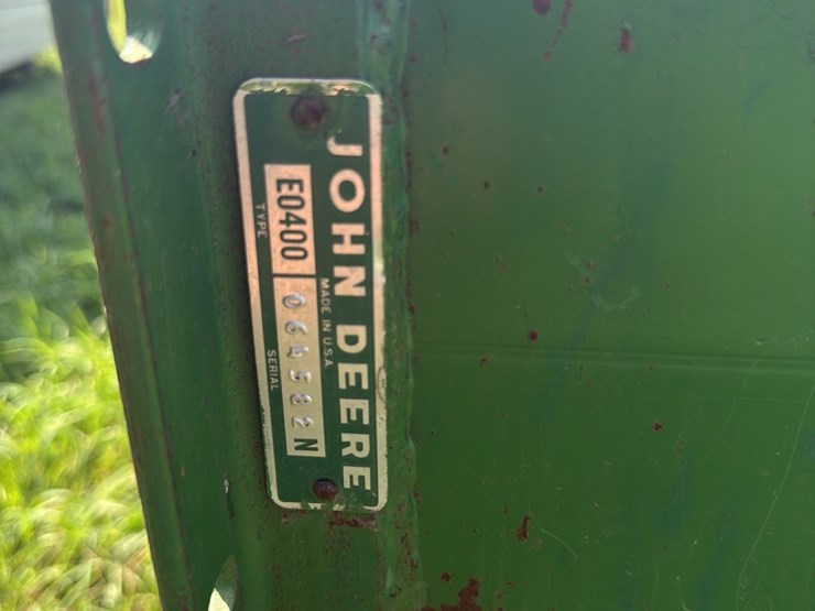 john-deere-400-image-8