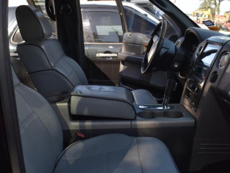 2007-lincoln-mark-lt-pickup-(vin-#-5ltpw16597fj01712)-(showing-appx-174,457-image-14