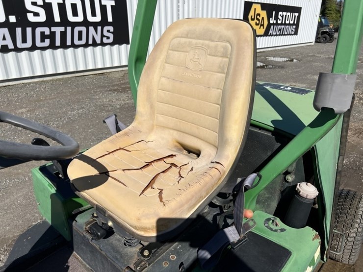 john-deere-f1145-image-11