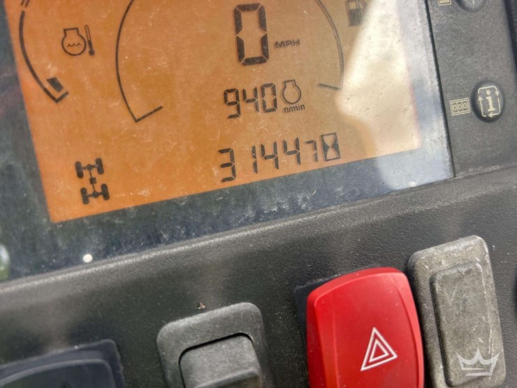 2019-john-deere-2-image-6