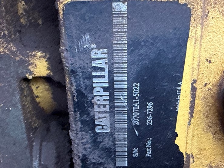 caterpillar-160m-awd-image-74