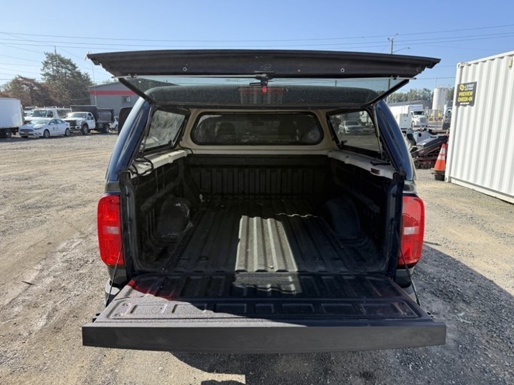2019-chevrolet-colorado-image-12