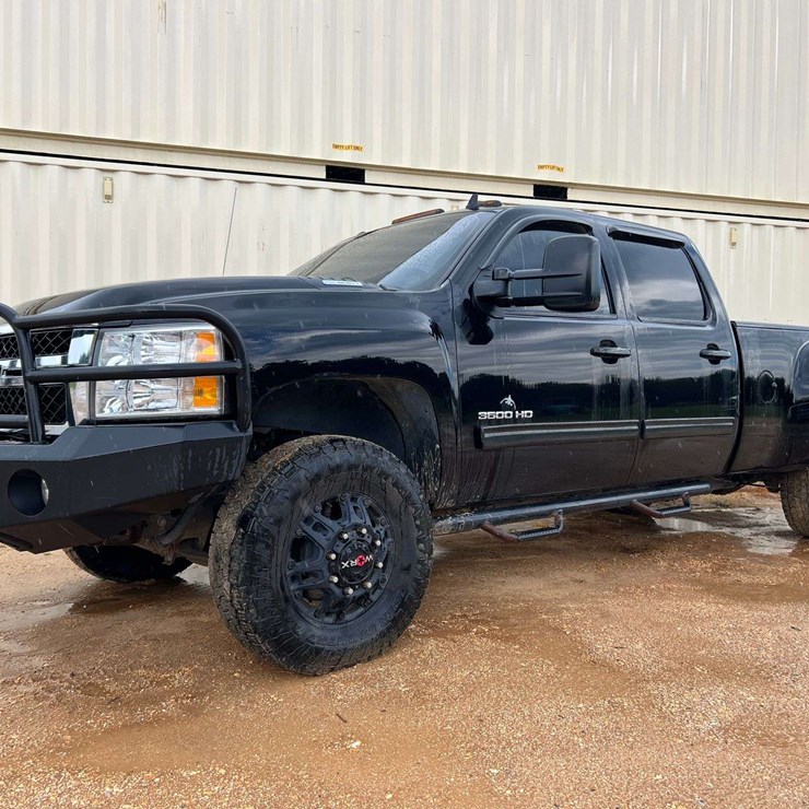 2012 CHEVROLET SILVERADO 3500 LTZ