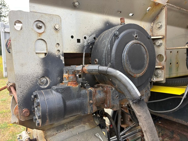 2018-western-star-4700sf-image-84