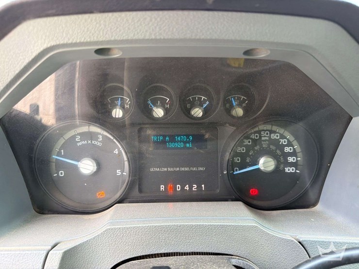 2011-ford-f650-image-6