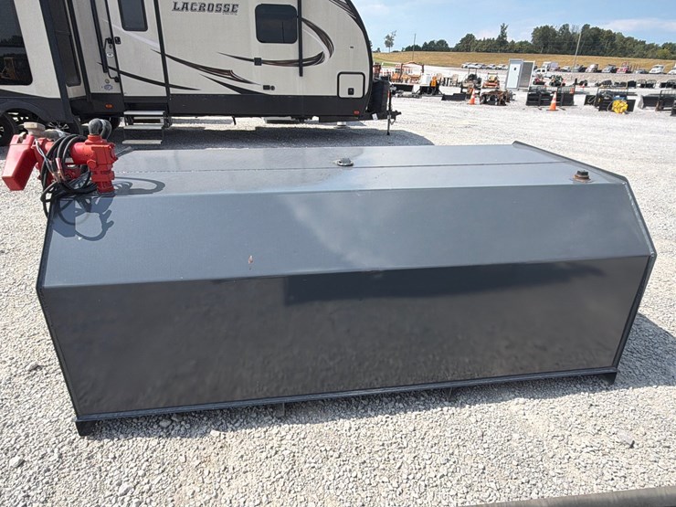 #208-•-fork-mounted-750-gal-trandfer-tank-image-2