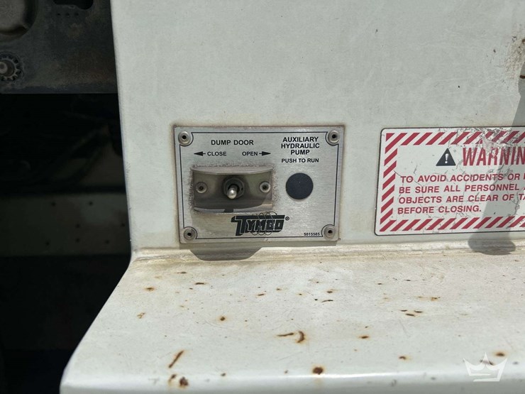 2014-international-durastar-4300-image-21