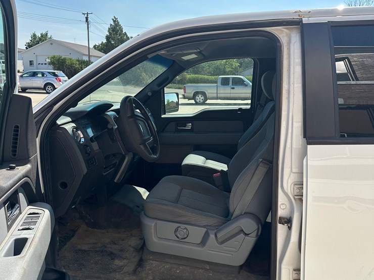 2012-ford-f150-xlt-image-9