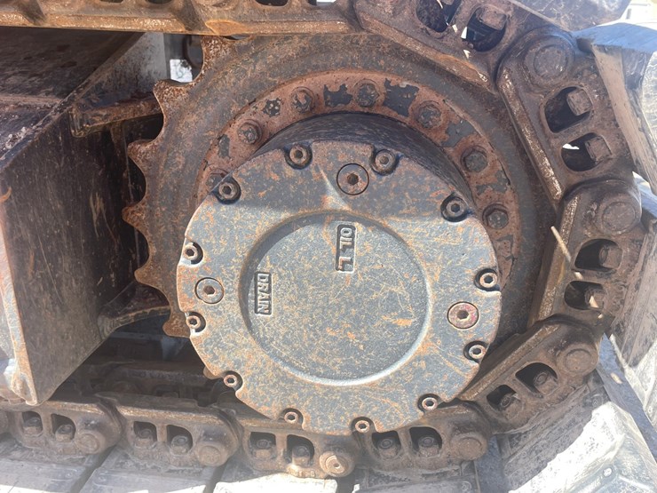 2019-komatsu-pc138us-image-4