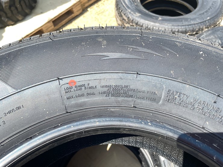 #2206-•-(4)-road-guider-qh100-st235/80r16-radial-trailer-tires-image-6