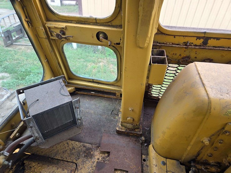 caterpillar-d8h-image-61