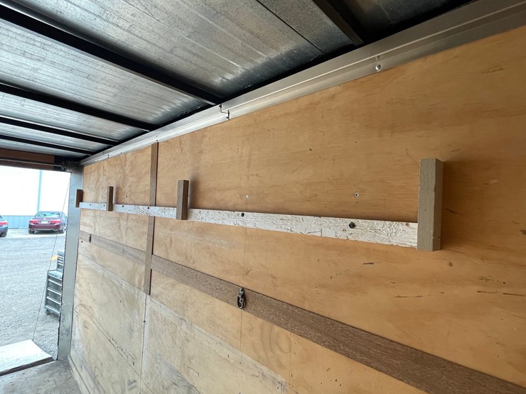 #2959-•-2017-rc-tandem-axle-enclosed-trailer-(no-title)-image-45