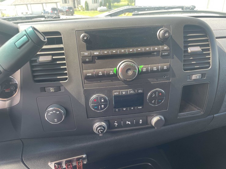 #301-•-2012-chevy-silverado-lt-pickup-truck-(has-wi-title)-(chilton,-wi)-image-50