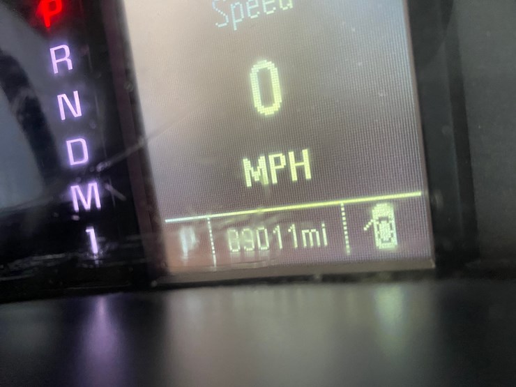 2015-chevrolet-2500-image-36