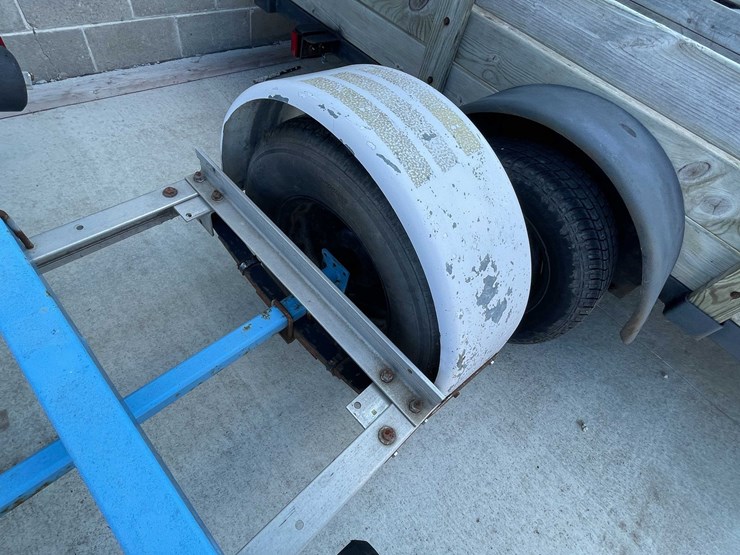 #6309-•-boat-trailer-(no-title)-(chilton,-wi)-image-13