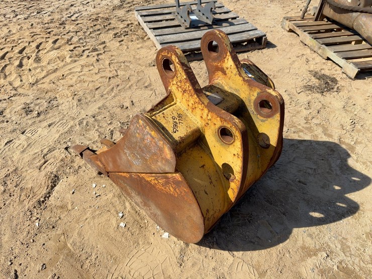 john-deere-24-image-2