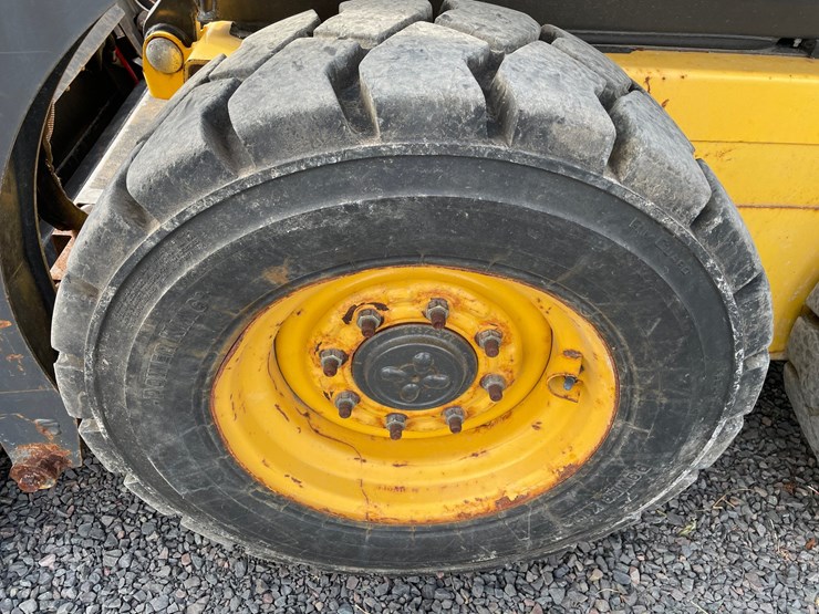 2021-new-holland-l316-image-14