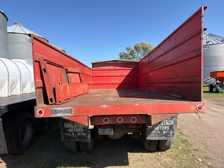 ford-9000-image-4