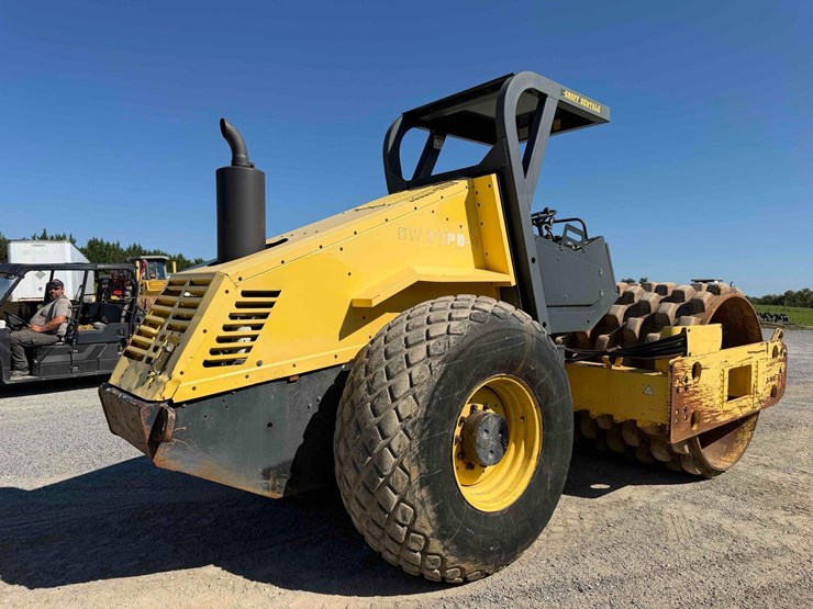 bomag-bw211d-3-image-5