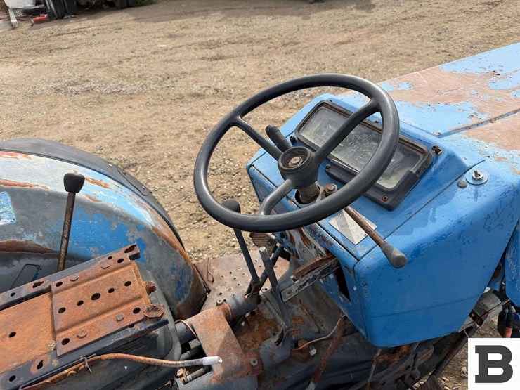 ford-tractor-image-32