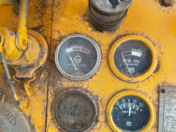 1964-caterpillar-12e-image-64