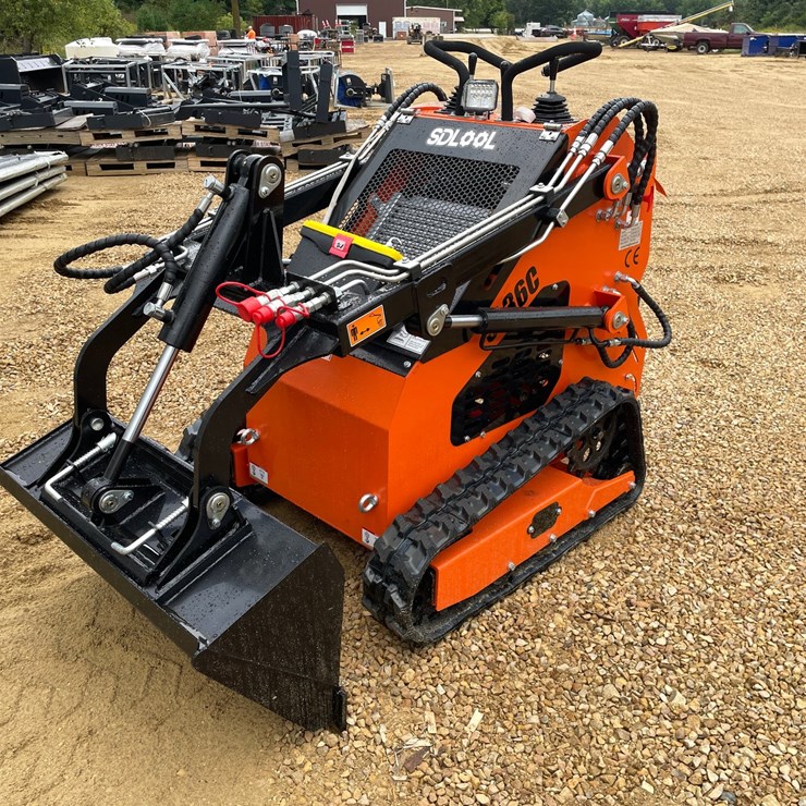 #1260 • MMS Skid Steer Loader