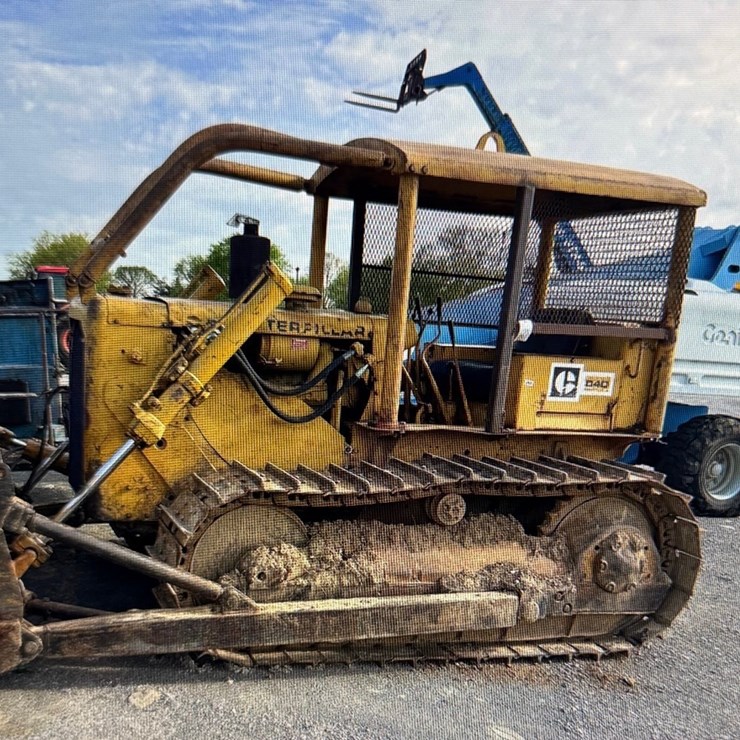 CATERPILLAR D4D