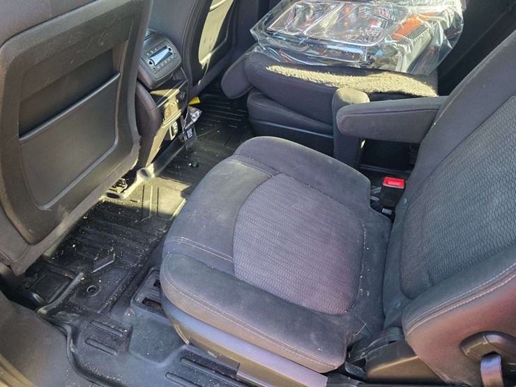 2014-chevrolet-traverse-lt-image-42