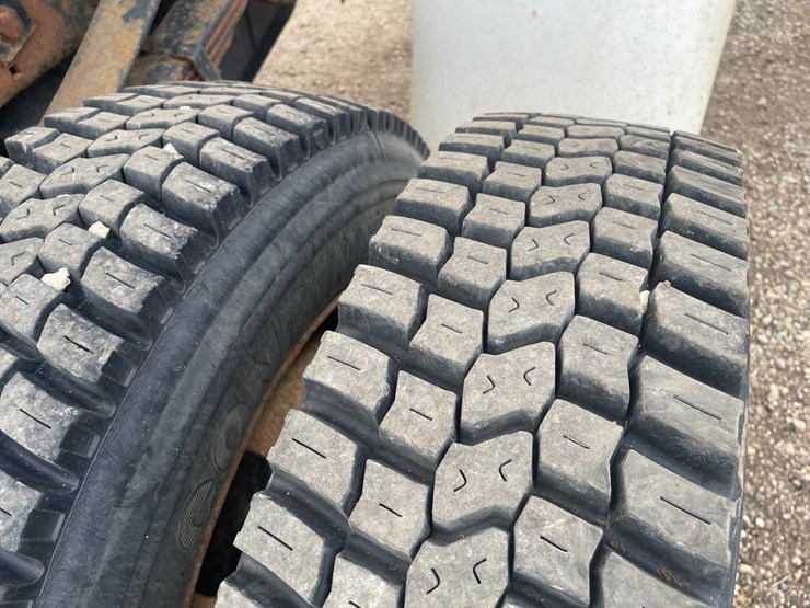2005-ford-f550-xl-image-30
