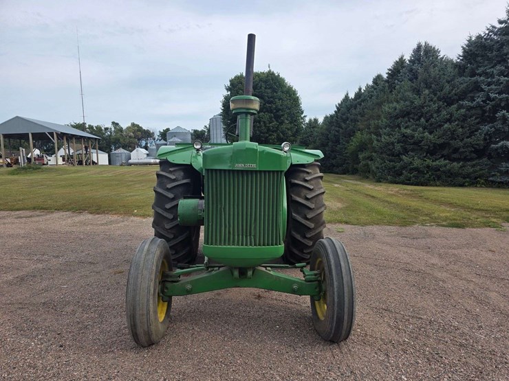 1955-john-deere-80-image-4