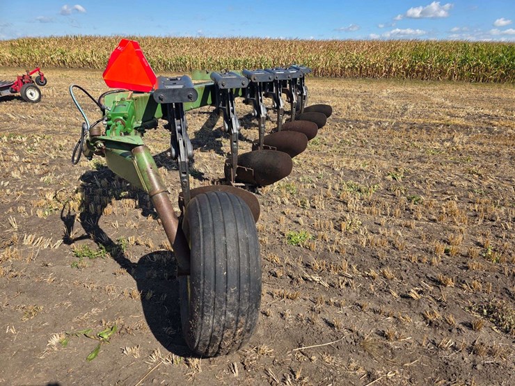 john-deere-2700-image-7