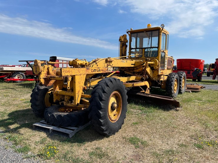1964-caterpillar-12e-image-1