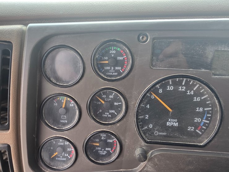 #25404-•-2003-mack-cv713-granite-tandem-axel-dump-truck-image-90