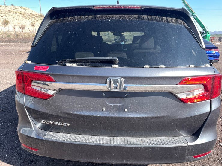 2018-honda-odyssey-image-5