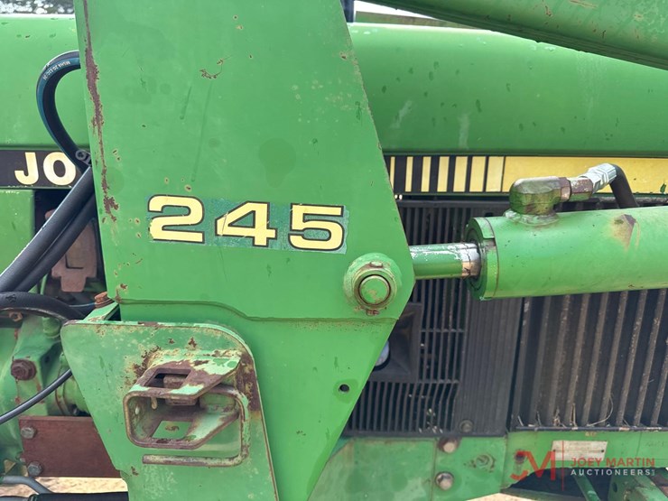 john-deere-2355-image-17