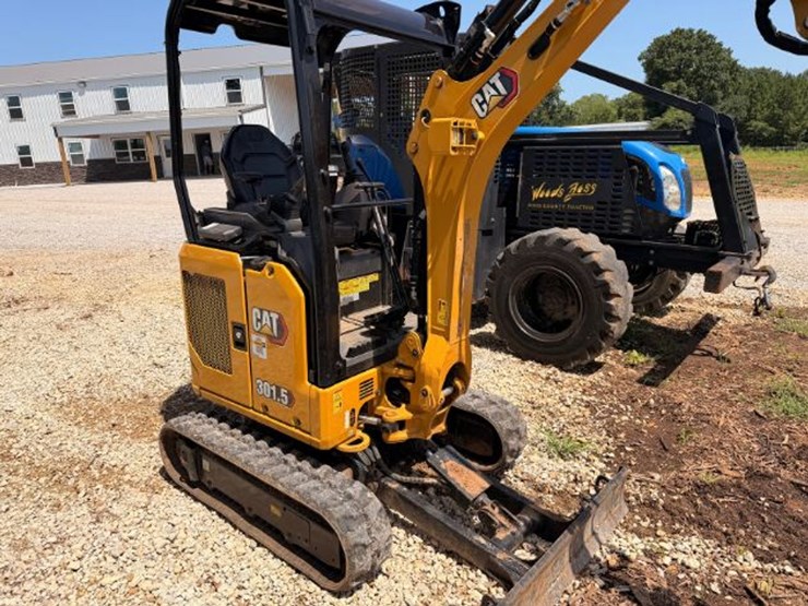 2023-caterpillar-301.5-image-4