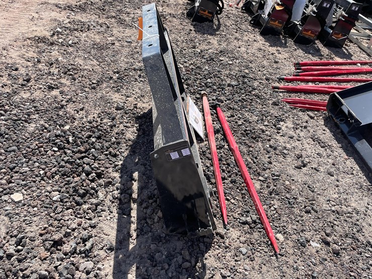 #2424-•-unused-2026-landhonor-skid-steer-bale-spear-image-3