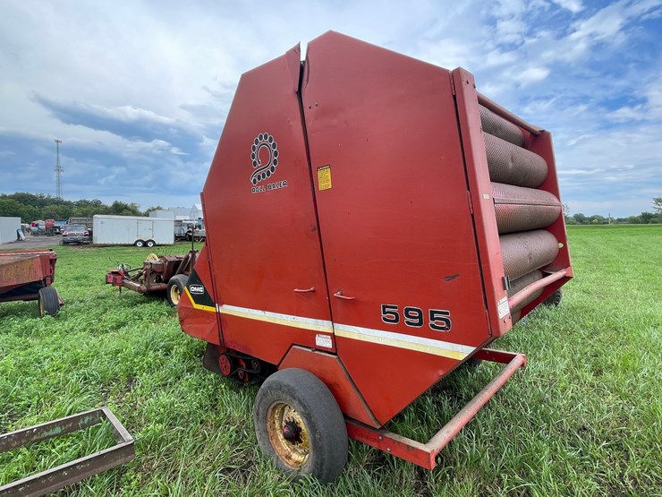 #2972-•-imc-595-roller-baler-image-6