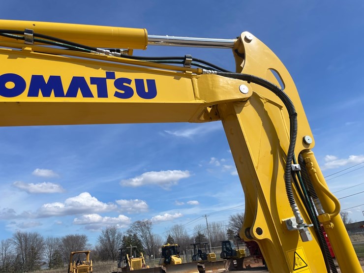 #105-•-2024-komatsu-55mr-5-excavator-(kaukauna,-wi)-image-28