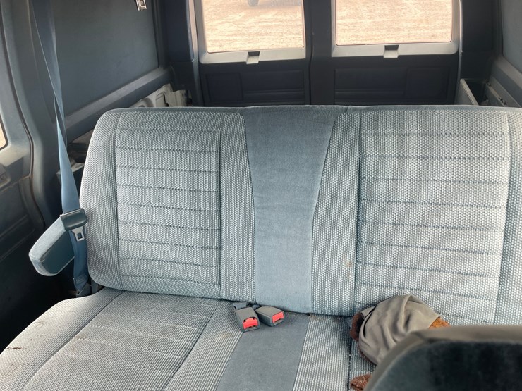 1994-chevrolet-astro-image-26