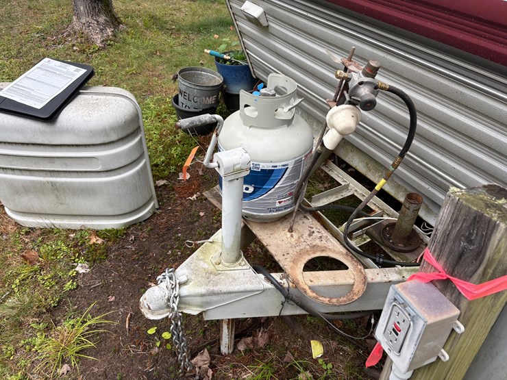 #5996-•-1989-fleetwood-resort-camper-(three-lakes,-wi)-(has-wi-title)-image-19