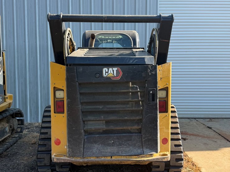 2021-caterpillar-299d3-image-6