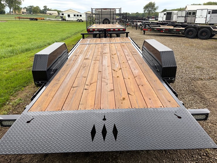 #716-•-2026-doolittle-gravity-tilt-deck-trailer-(has-certificate-of-origin)(helenville,-wi)-image-5