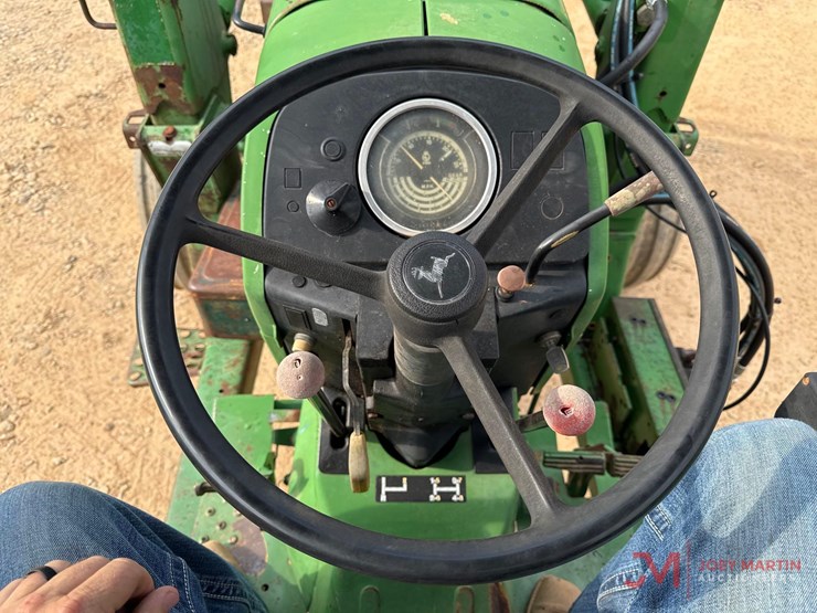 john-deere-2355-image-21