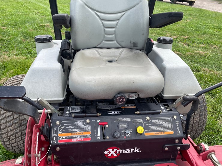 #422-•-exmark-lazer-z-zero-turn-mower-(clarks-grove,-mn)-image-5