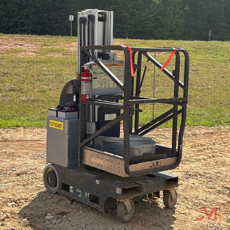 JLG 20MVL