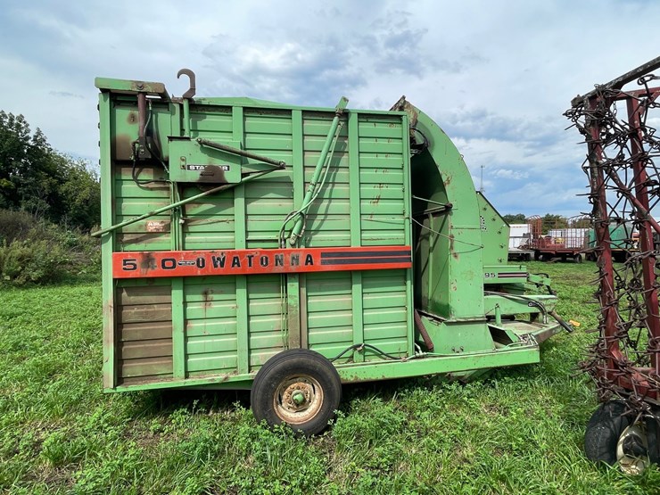 #2975-•-owatonna-540-stacker-image-4