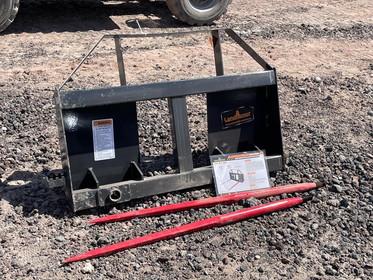 #2427-•-unused-2026-landhonor-skid-steer-bale-spear-image-1