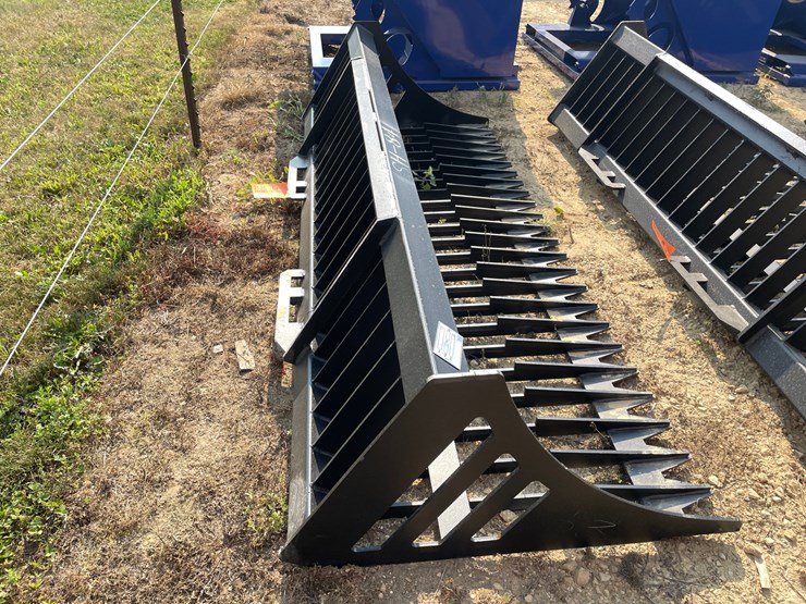 #2525-•-greatbear-skid-steer-rock-bucket-attachment-image-4
